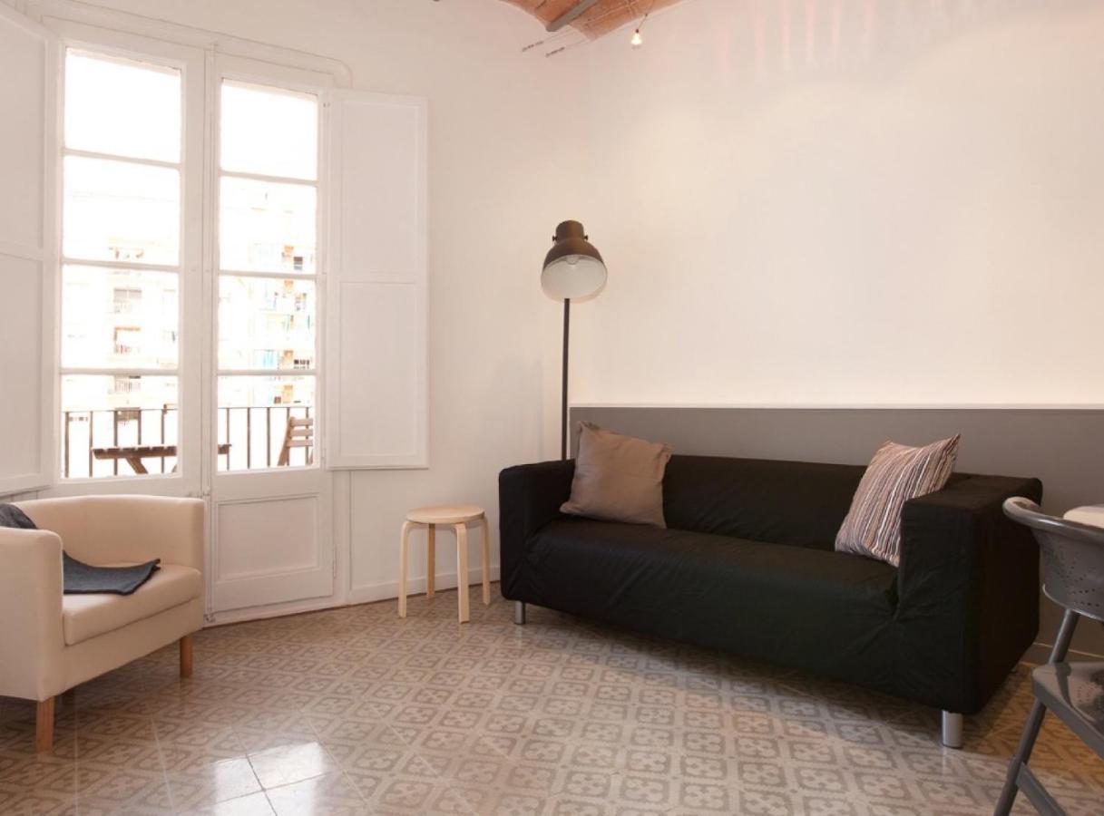 Napoles - Modernist Flat Close To Sagrada Familia Barcelona Exteriör bild