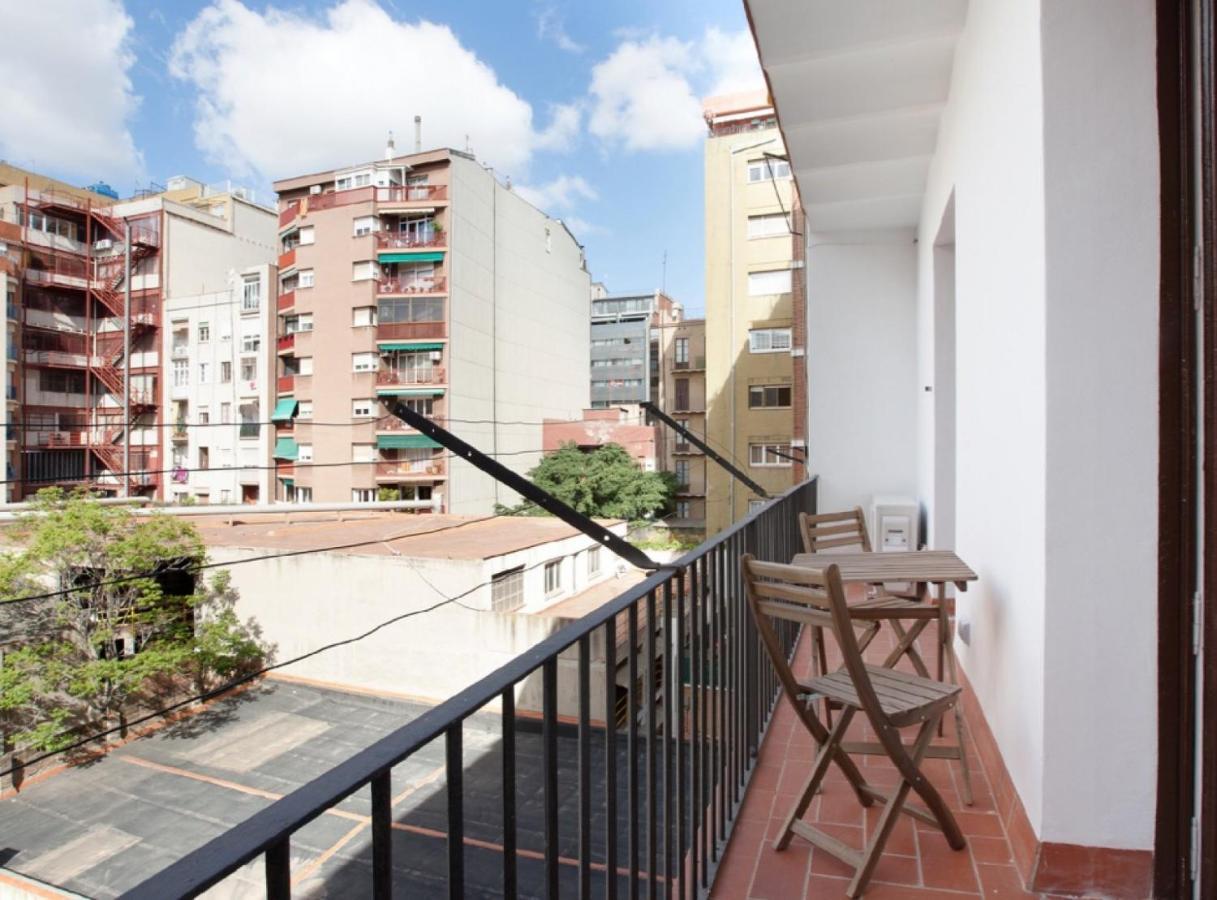 Napoles - Modernist Flat Close To Sagrada Familia Barcelona Exteriör bild