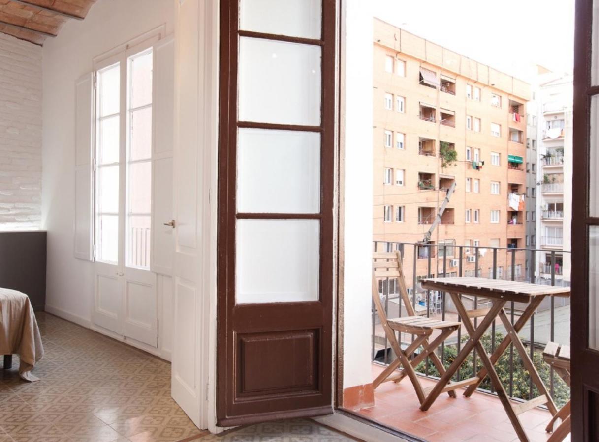 Napoles - Modernist Flat Close To Sagrada Familia Barcelona Exteriör bild
